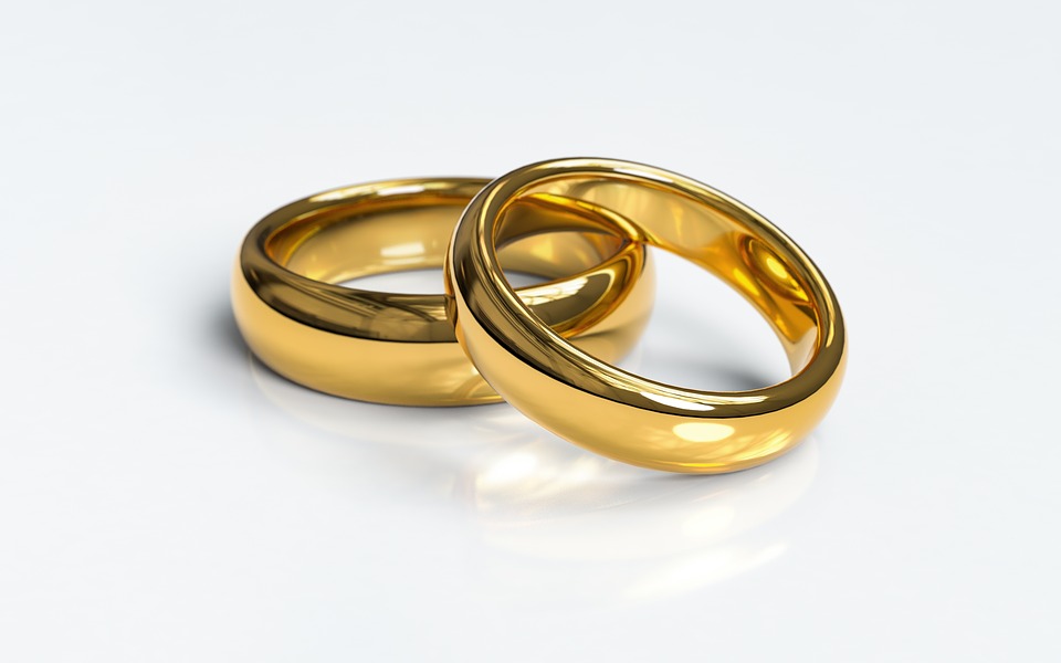 Hướng xử lý khi vợ/chồng kết hôn với người khác